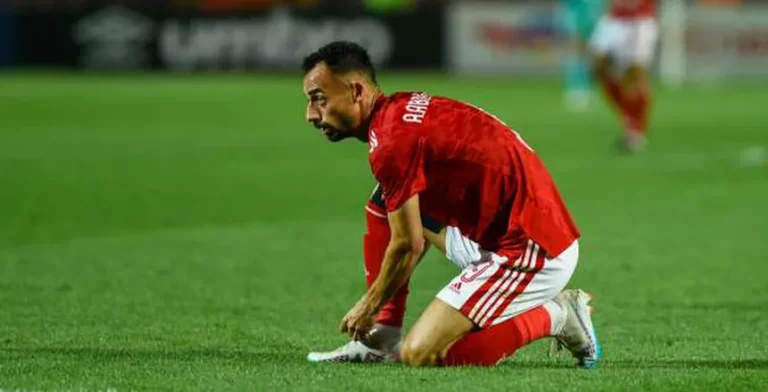شرط الأهلي يعطل انتقال أحمد عبدالقادر للحزم: «ممنوع الانتقال للزمالك»