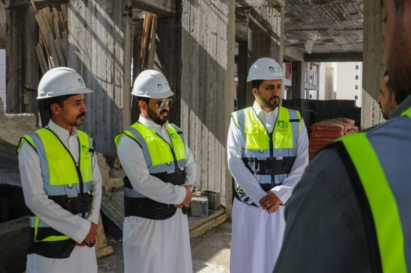 ضبط مخالفات كود البناء السعودي في الطائف