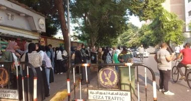 طلاب العلمى بالثانوية العامة يبدأون امتحان الكيمياء والجغرافيا للأدبى