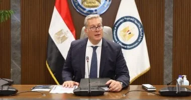 عزاء وزير البترول لأسر ضحايا حادث "أدمارين 12"