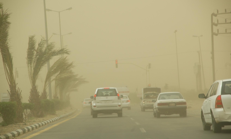 عواصف رملية نشطة تؤثر على جازان وتقلل من مدى الرؤية الجوية