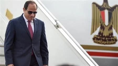 عودة الرئيس السيسي إلى القاهرة بعد قمة الاتحاد الإفريقي
