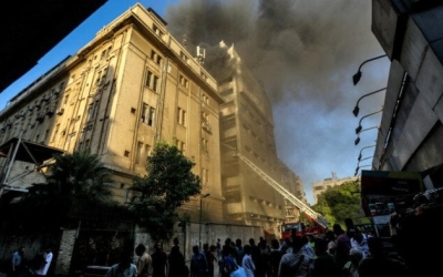 عودة خدمات الإنترنت والاتصالات للمتضررين من حريق سنترال رمسيس قريباً