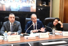 عودة خدمات البنكية وبيانات شركات المحمول الأربعة بحسب وزير الاتصالات
