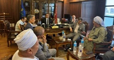 غرفة تجارة سوهاج تستعرض تحديات المخابز بحضور قيادات التموين