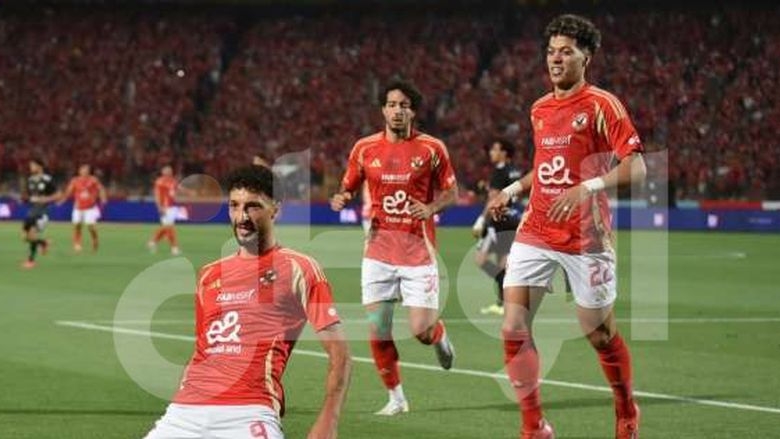 حدث فجرا في الأهلي.. بيع وسام أبو علي.. ومفاجأة في عقد إمام عاشور الجديد