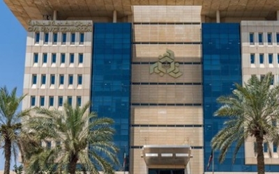 فرصة العمل المتاحة تعزز إيجابيات قبول المرشحين للتوظيف بدل الانتظار لجهة حكومية معينة