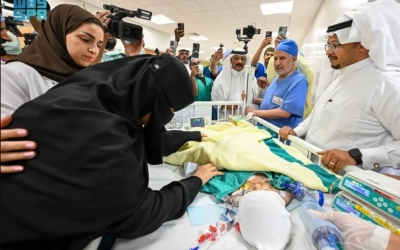 فصل التوأم "يارا ولارا" السعودي يكلل بالنجاح بعد جراحة مكثفة استمرت 12 ساعة ونصف  
نجاح تاريخي في عملية فصل التوأم السعودي "يارا ولارا" بعد جراحة استغرقت 12 ساعة ونصف  
التوأم السعودي "يارا ولارا" ينفصلان بنجاح بعد عملية جراحية دقيقة استغرقت 12 ساعة ونصف  
عملية فصل التوأم الملتصق "يارا ولارا" تُحقق النجاح بعد 12 ساعة ونصف من الجراحة