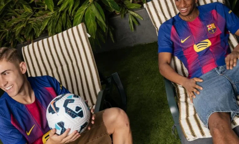 فيديو: برشلونة يعلن عن تصميم قميصه الجديد لموسم 2025-2026