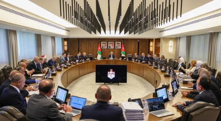 قرارات حكومية جديدة للأردنيين الأحد المقبل