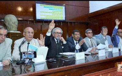 كتاب مصر يؤكد دعمه لقرارات القيادة السياسية للحفاظ على أمن البلاد واستقرارها