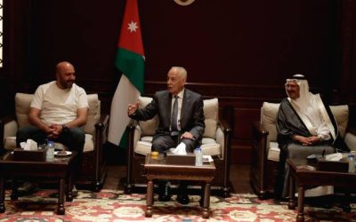 لقاء رئيس الديوان الملكي مع وفد نادي نشامى المستقبل للسيدات الرياضي