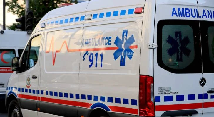 مأساة على الطريق: وفاة ثلاثة أطفال بحادث سير في العودة من قطر للأردن