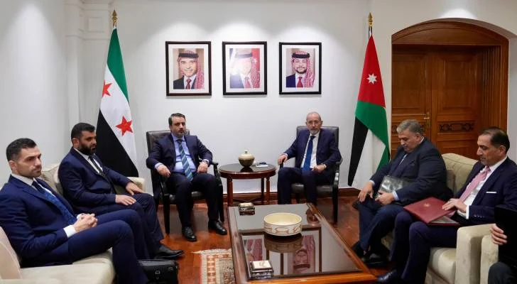 مباحثات موسّعة بين الصفدي ونظيره السوري