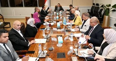 متابعة وزير الإسكان لمبادرتي "بيتك في مصر" و"بيت الوطن" للمصريين بالخارج