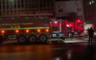 محافظ القاهرة ومدير الأمن يصلان إلى سنترال رمسيس بعد تجدد النيران