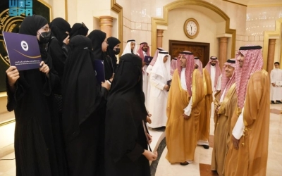 محافظ جدة يكرم الفائزين بجائزة المواطنة المسؤولة