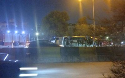 مركبة تنقلب في مرج الحمام بعمّان