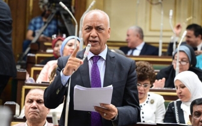 مصطفى بكري يُعلن تقديم البديل الدستوري لقانون الإيجار القديم ويبدي انحياز مجلس النواب للحكومة