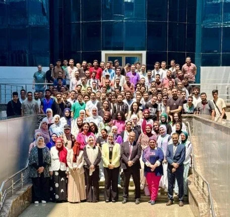 معهد بحوث الإلكترونيات يطلق البرنامج التدريبي الميداني لطلاب الجامعات