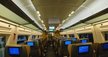 راحة فاخرة وسرعة.. مواعيد قطارات تالجو اليوم الخميس 17-7-2025