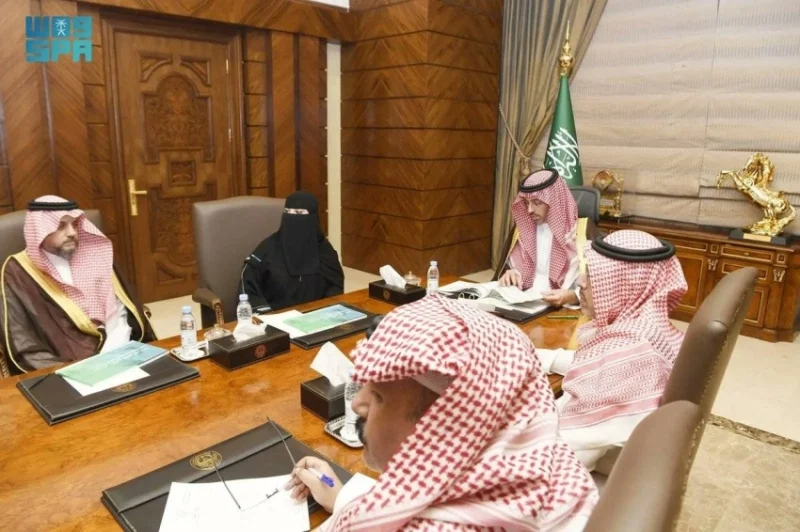 مُحافظ جدة يستعرض أداء تعليم جدة في النصف الأول من 2025