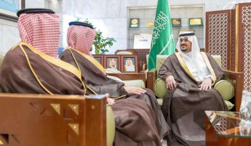 نائب أمير الرياض يستعرض تقرير الهيئة العامة للمنشآت الصغيرة والمتوسطة