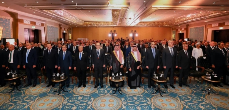 نائب وزير الصناعة يشدد على ضرورة تعزيز التعاون الإقليمي لتحقيق التنمية المستدامة.