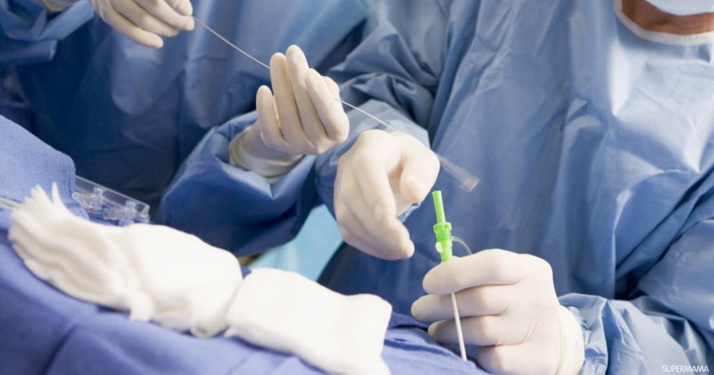 نجاح تدخل جراحي لإنقاذ أربعيني بعد تحطيم كامل لمفصل المرفق جراء سقوط مفاجئ