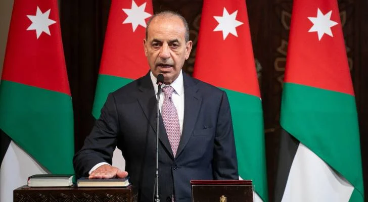 وزير الإدارة المحلية يؤكد: اللجان المؤقتة للبلديات ومجالس المحافظات تمتلك صلاحيات واسعة