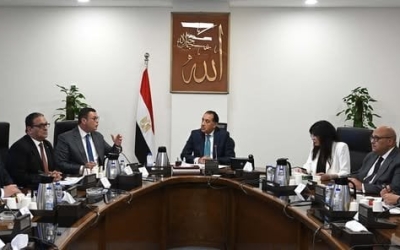 وزير الإسكان يعلن تسليم 899 وحدة سكنية لموظفي العاصمة الإدارية