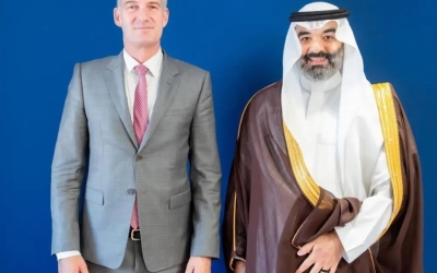 وزير الاتصالات يلتقي وزير العلوم البريطاني لتعزيز آفاق التعاون بين السعودية وبريطانيا.