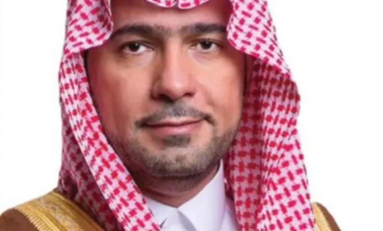 وزير البلديات يشكر القيادة على موافقة مجلس الوزراء للنظام الجديد لتملك العقار لغير السعوديين.