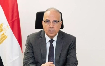 وزير الري يستعرض طلبات النواب المقدمة