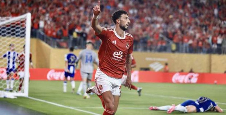 رد فعل وسام أبو علي بعد استبعاده ورحيل لاعب جديد وتفاصيل راتب إمام عاشور في أخبار الأهلي