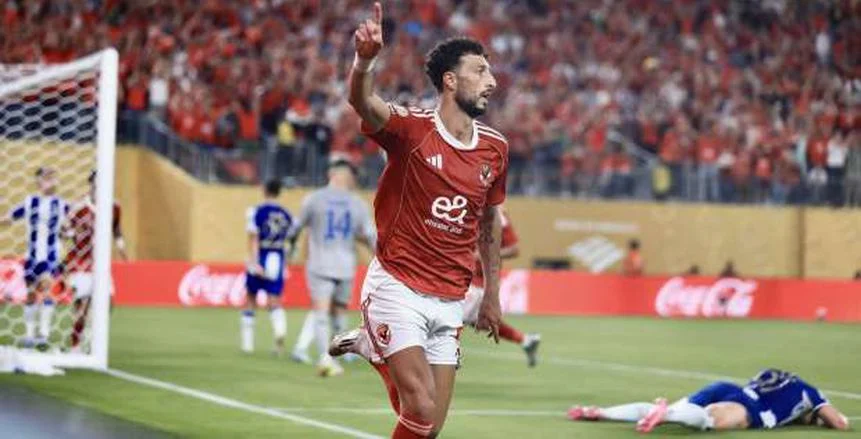 وسام أبو علي يثير الغضب في الأهلي بتصرف مفاجئ.. ومحمد يوسف يعاقبه