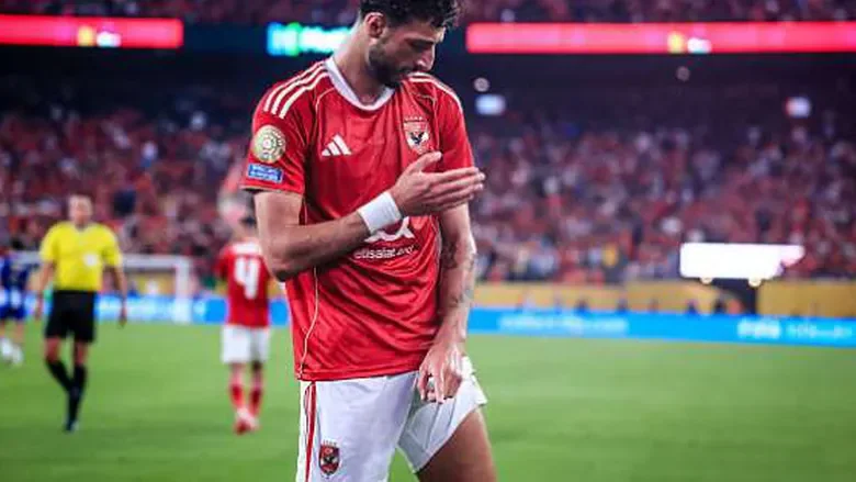 عاجل.. وسام أبو علي يواصل الغياب عن تدريبات الأهلي بسبب أزمة رحيله