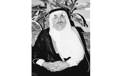 وفاة وزير الإعلام الأسبق بدر جاسم اليعقوب بعد مسيرة حافلة في الحقوق والإعلام والأكاديمية