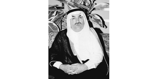 وفاة وزير الإعلام الأسبق بدر جاسم اليعقوب بعد مسيرة حافلة في الحقوق والإعلام والأكاديمية