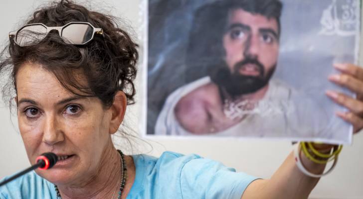 أمهات المحتجزين تنشد العالم للتدخل خوفاً من السيطرة على غزة