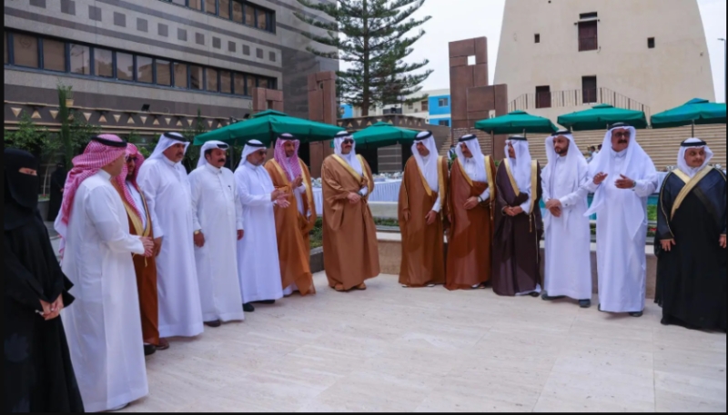 أمير عسير يتعاون مع الحقيل لتعجيل تنفيذ المشاريع البلدية والإسكانية