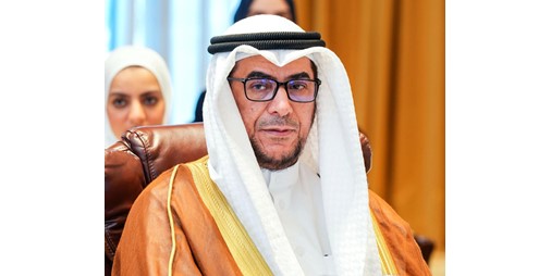 أمين عام الهلال الأحمر يبرز دور الجمعية كنموذج إنساني فريد خلال فترة الغزو