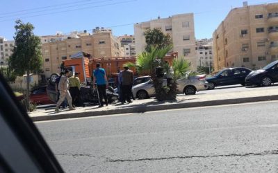 إدارة السير تحذر السائقين من انقلاب مركبة على شارع الأردن  
تحذير إدارة السير للسائقين بشأن انقلاب مركبة على شارع الأردن  
إدارة السير تنبه السائقين لحادث انقلاب مركبة بشارع الأردن  
دعوة من إدارة السير للسائقين حول حادث انقلاب مركبة على شارع الأردن