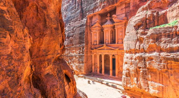 إطلاق حزمة سياحية جديدة في "أردننا جنة" لإنعاش السياحة بالبترا وتجذب 20 ألف مشارك