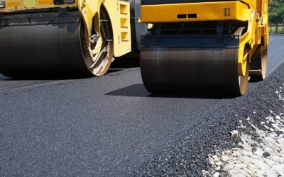 إطلاق مشروع صيانة 6 طرق رئيسية في إقليم الوسط بتكلفة 2,77 مليون دينار من قبل وزارة الأشغال