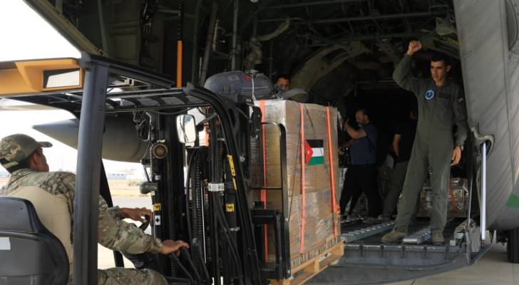 إنزالات جوية جديدة في قطاع غزة بالتعاون مع شركاء دوليين