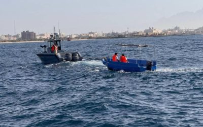 إنقاذ مواطنين عالقين بسبب تعطل واسطتهما البحرية في ينبع