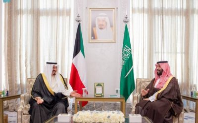 اجتماع ولي العهد ورئيس وزراء الكويت لتعزيز التعاون والعلاقات