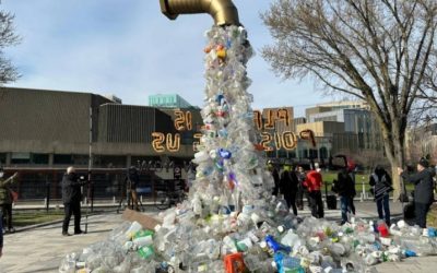 ارتفاع حدة الخلافات في مفاوضات جنيف حول معاهدة تلوث البلاستيك