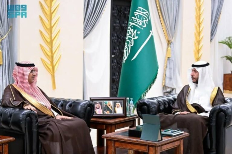 استعدادات “تعليم الطائف” للعام الدراسي الجديد تحت أنظار سعود بن نهار
سعود بن نهار يتفقد تجهيزات “تعليم الطائف” للعام الدراسي المقبل
تحضيرات “تعليم الطائف” تحت إشراف سعود بن نهار لعام دراسي جديد
سعود بن نهار يزور “تعليم الطائف” لمتابعة الاستعدادات للعام الدراسي
سعود بن نهار يراجع خطط “تعليم الطائف” استعداداً للعام الدراسي الجديد